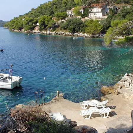By The Sea Ubli, Lastovo - 8354 Апартаменты Убли