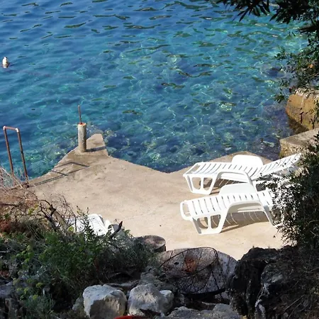 Apartments By The Sea Ubli, Lastovo - 8354 Uble