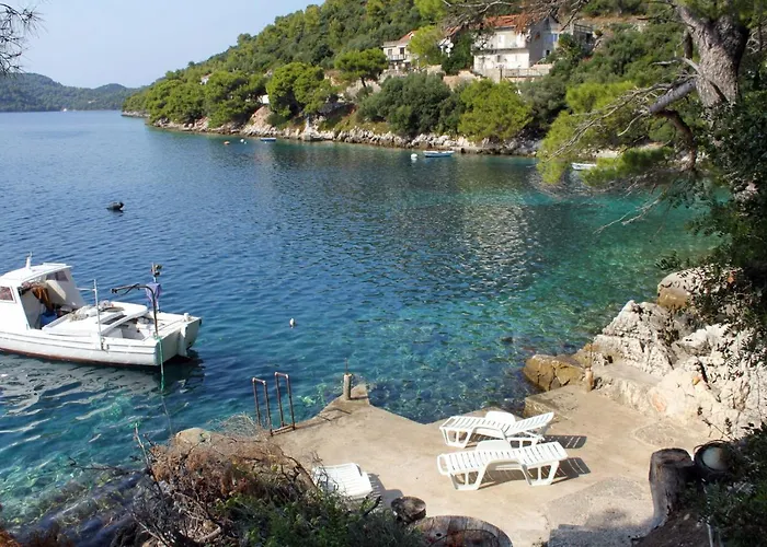 By The Sea Ubli, Lastovo - 8354 Апартаменты Убли